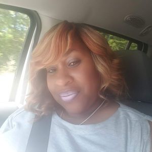 Meet your Posher, Faydra